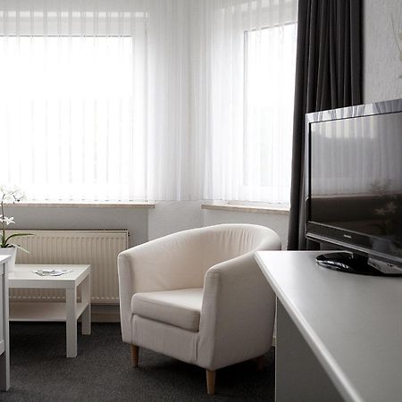 Hotel Asslar Extérieur photo